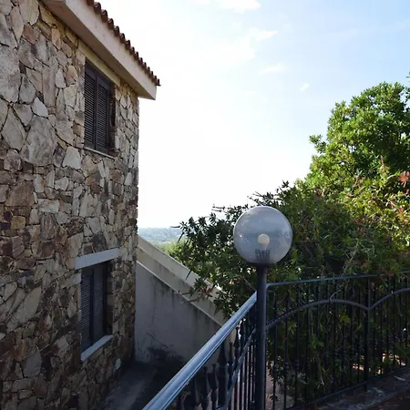 Apartmán Agrustos In With Sea View Budoni